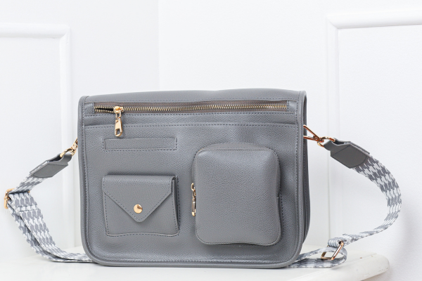 Mavi Multi-Pocket Sling Bag