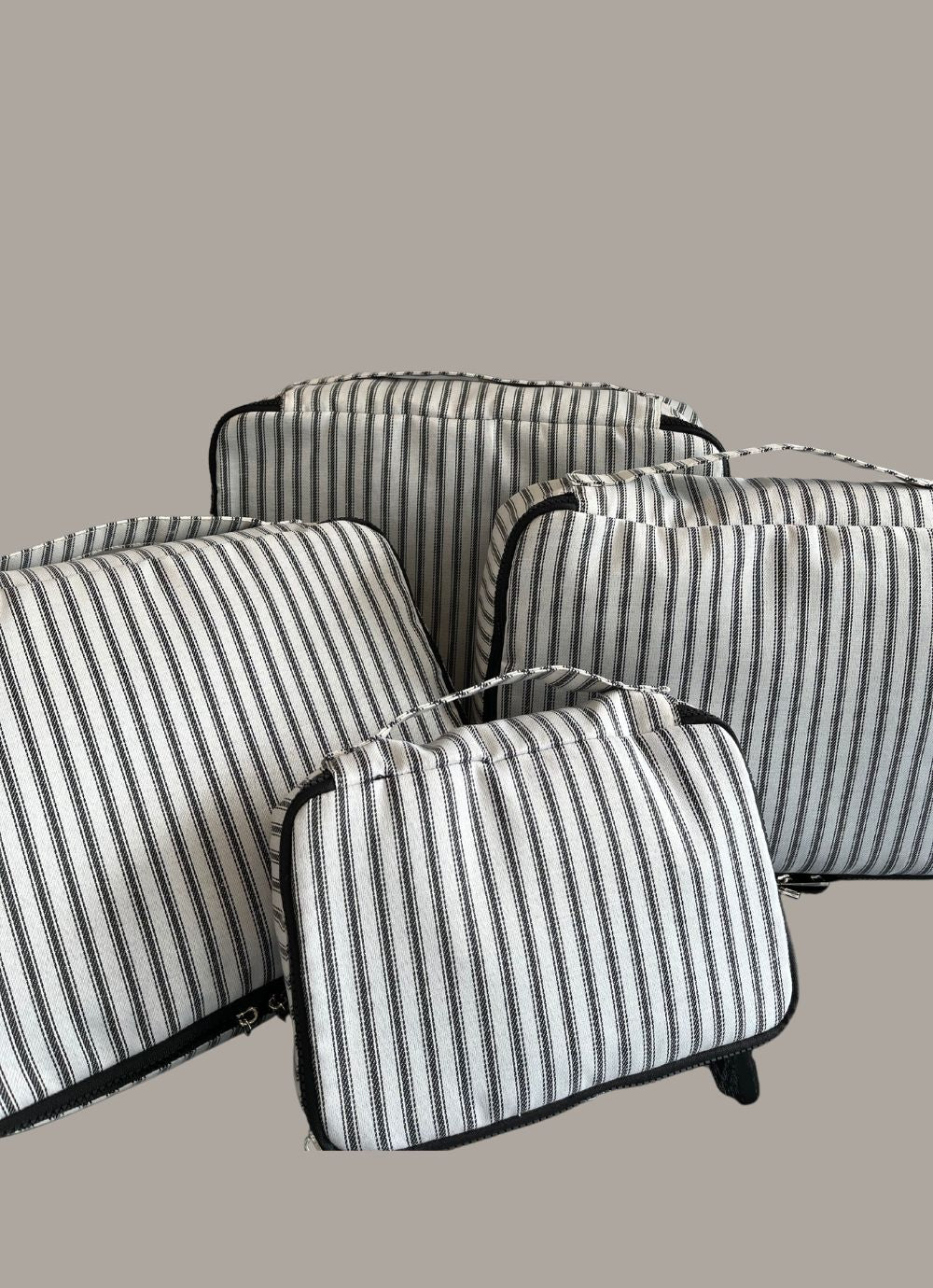 Stripey Packing Cube (Set of 4)
