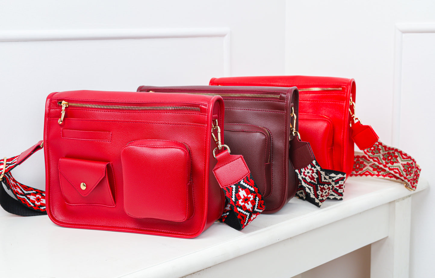 Mavi Multi-Pocket Sling Bag