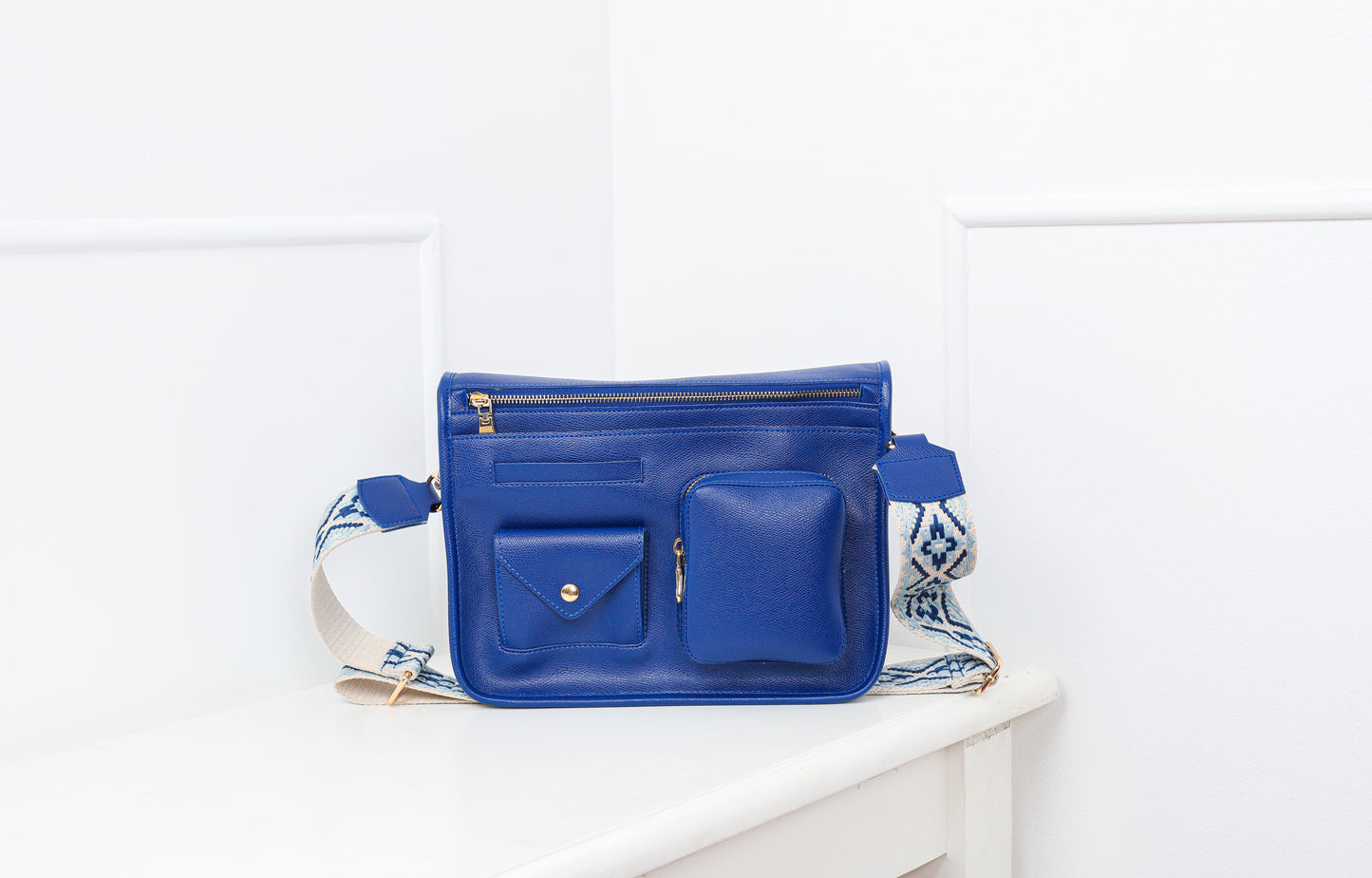 Mavi Multi-Pocket Sling Bag