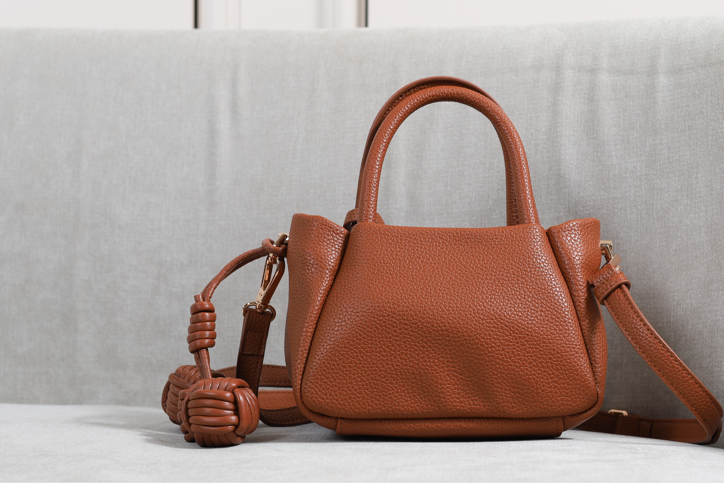 Arya Sling & Handbag