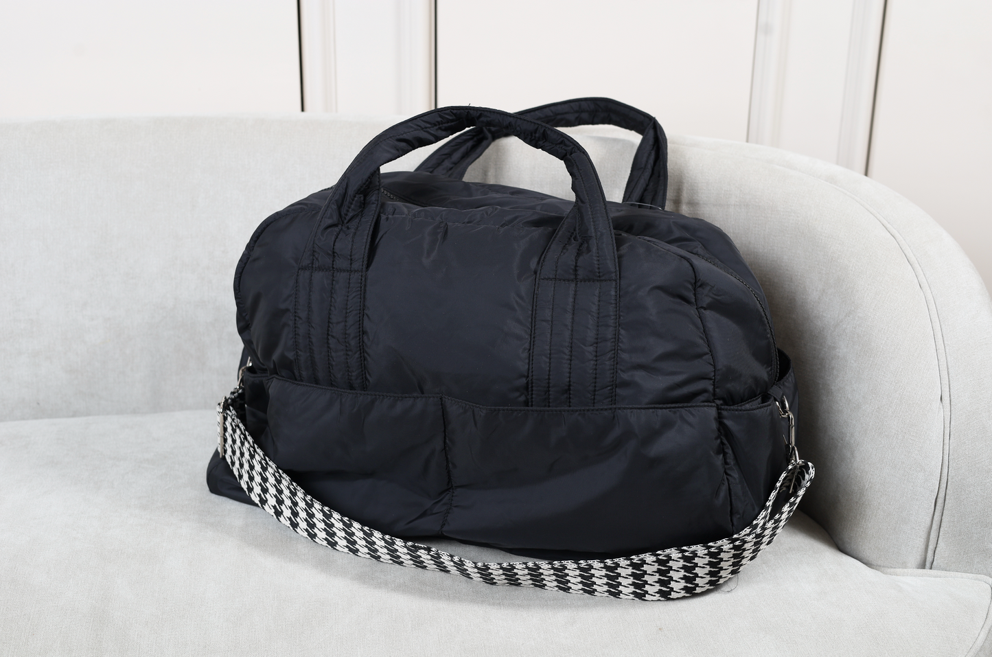Fluffy Duffle Bag with Strap (Big)